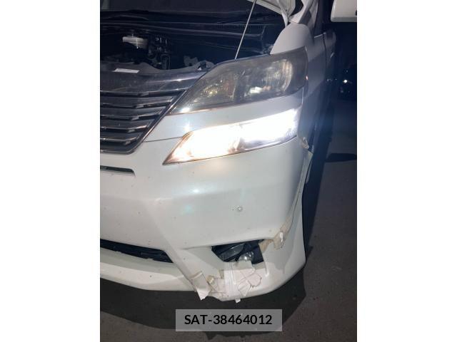 Toyota VELLFIRE 2008-09 8629436-2