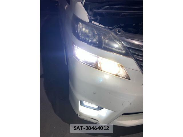 Toyota VELLFIRE 2008-09 8629436-3