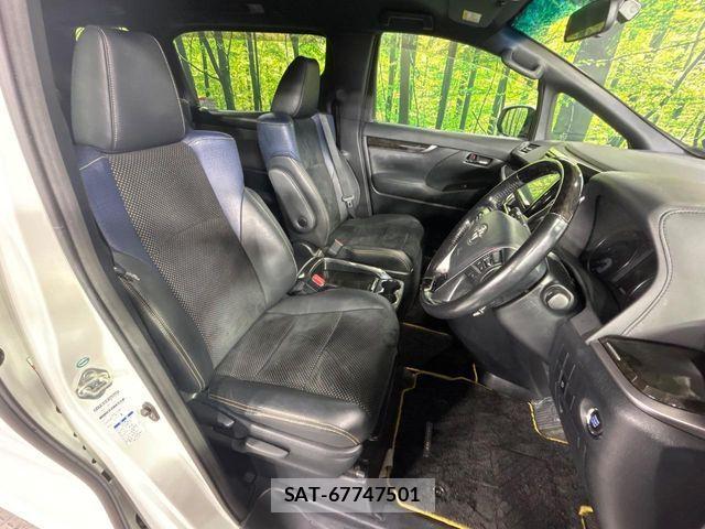 Toyota VELLFIRE 2016-10 8667061-11