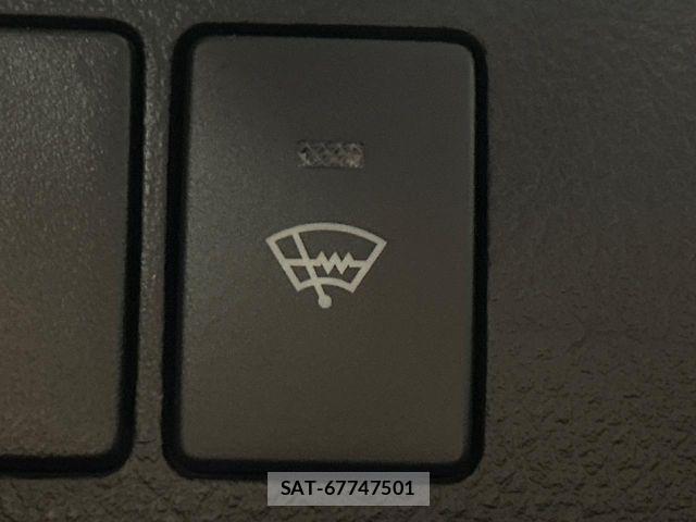 Toyota VELLFIRE 2016-10 8667061-3