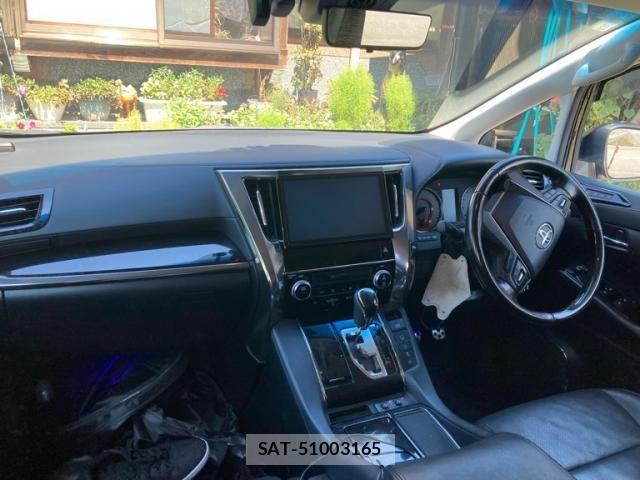 Toyota VELLFIRE 2018-01 8782420-12