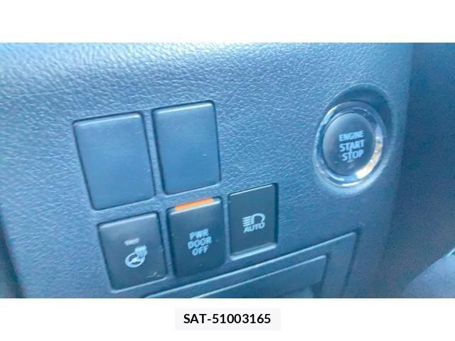Toyota VELLFIRE 2018-01 8782420-18
