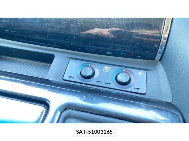Toyota VELLFIRE 2018-01 8782420-20