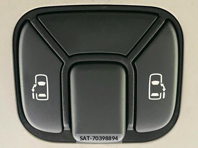 Toyota VELLFIRE 2011-12 8797775-6