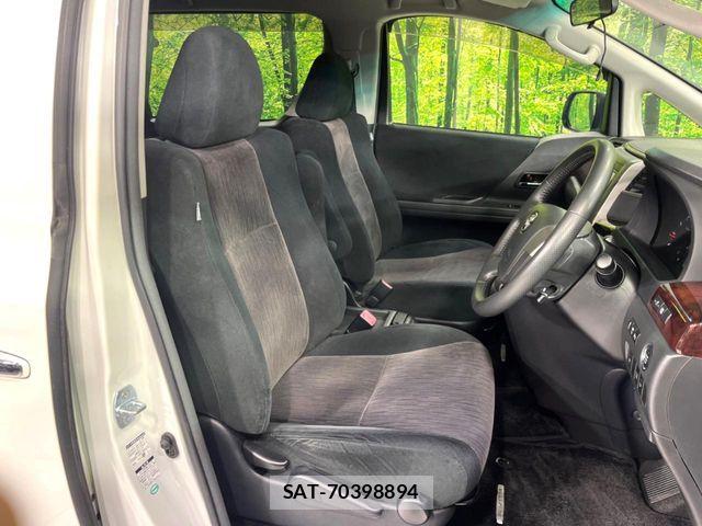 Toyota VELLFIRE 2011-12 8797775-8