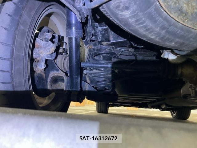 Toyota VELLFIRE 2013-11 8797776-9