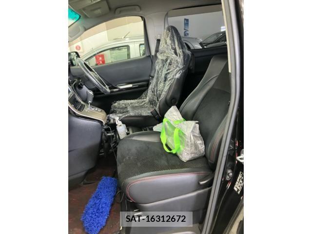 Toyota VELLFIRE 2013-11 8797776-10