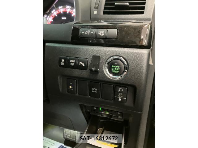 Toyota VELLFIRE 2013-11 8797776-15