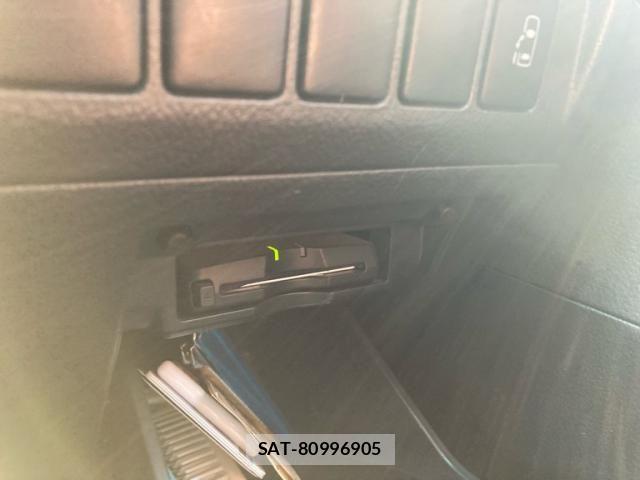 Toyota VELLFIRE 2008-12 8832175-21