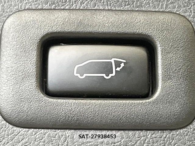 Toyota VELLFIRE 2017-03 8832173-6