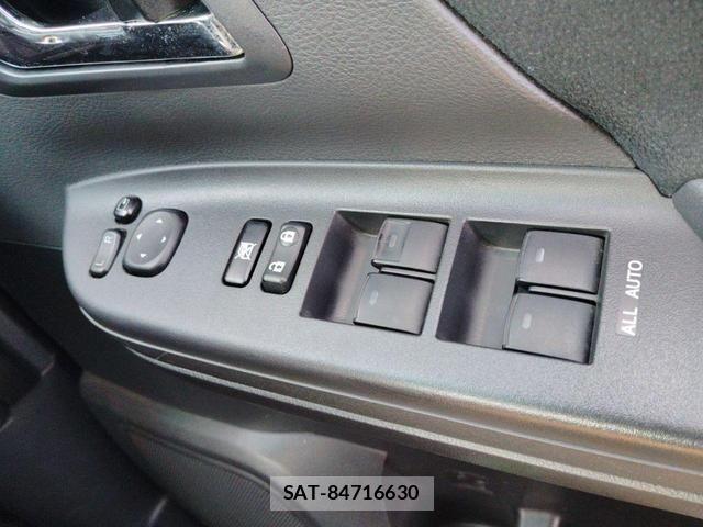 Toyota VELLFIRE 2012-06 8850934-19
