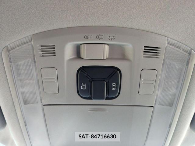Toyota VELLFIRE 2012-06 8850934-20