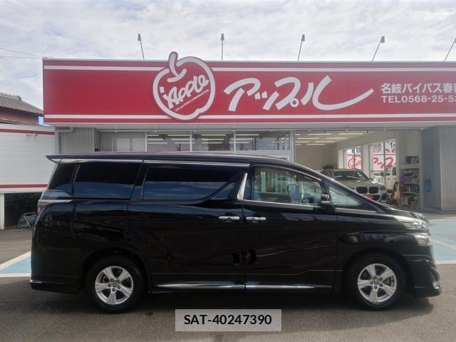 Toyota VELLFIRE 2019-10 8884504-15