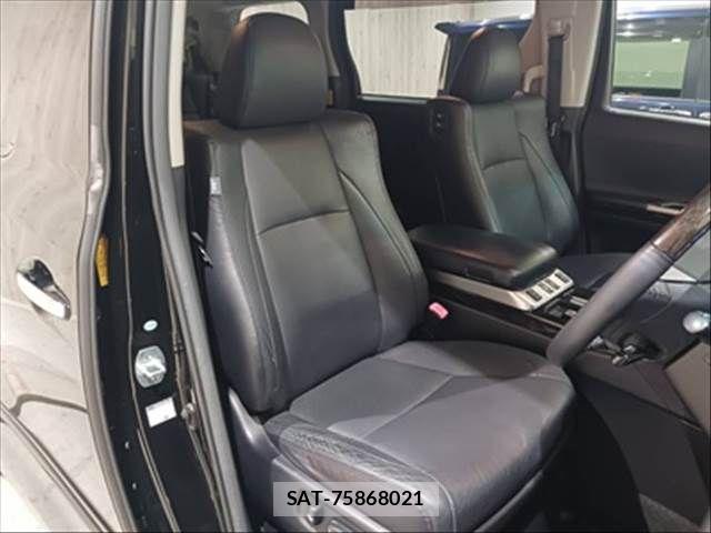 Toyota VELLFIRE 2013-03 5881401-9