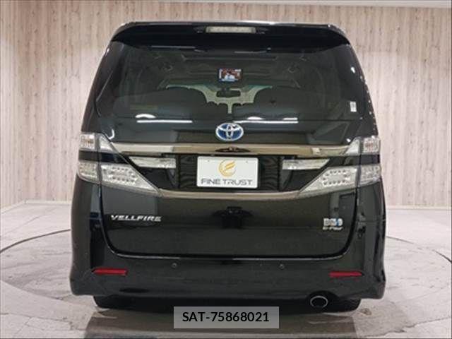 Toyota VELLFIRE 2013-03 5881401-21