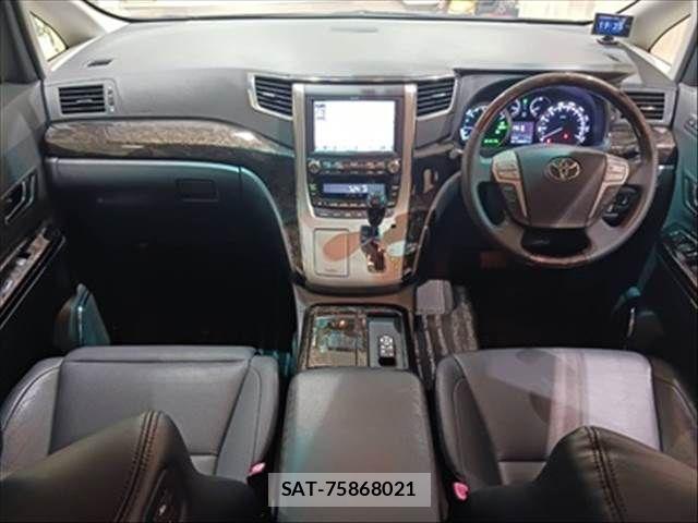 Toyota VELLFIRE 2013-03 5881401-2