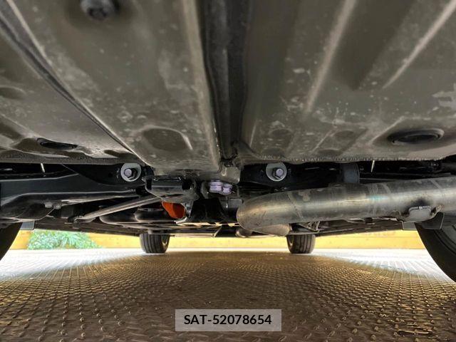 Toyota VELLFIRE 2025-07 6021594-19