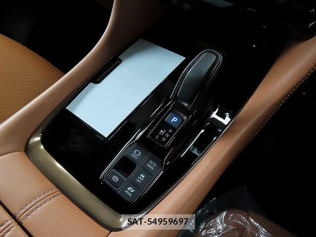 Toyota VELLFIRE 2026-02 6220651-17