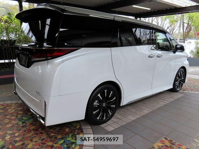 Toyota VELLFIRE 2026-02 6220651-8