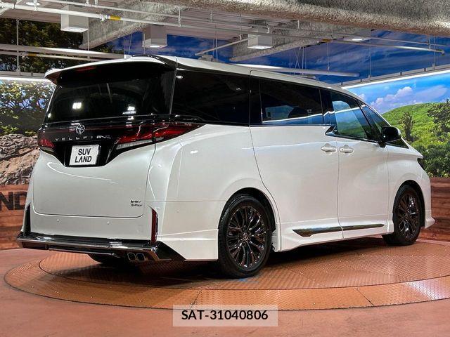 Toyota VELLFIRE 2024-04 6248079-17