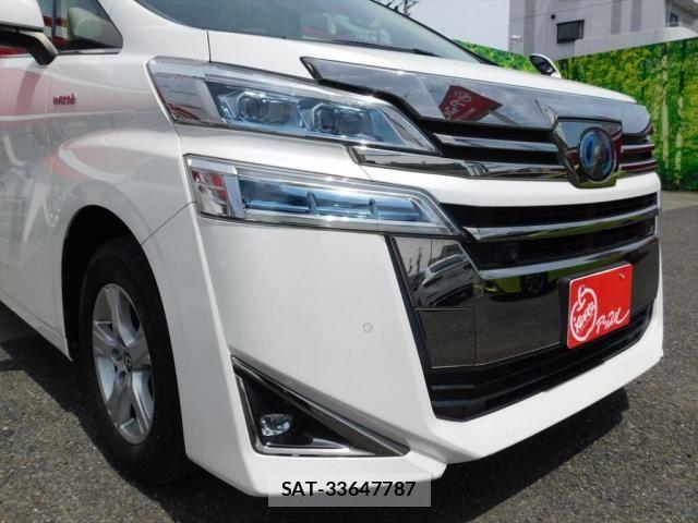 Toyota VELLFIRE 2019-04 6504335-11