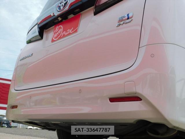 Toyota VELLFIRE 2019-04 6504335-18