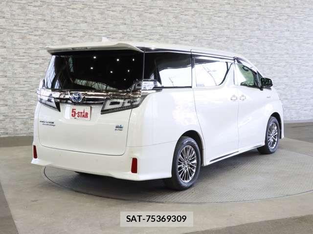 Toyota VELLFIRE 2019-05 6642795-19