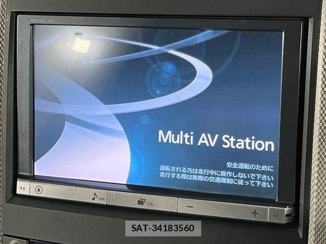 Toyota VELLFIRE 2013-02 6678548-2