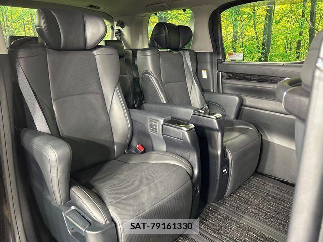 Toyota VELLFIRE 2019-04 6678543-16