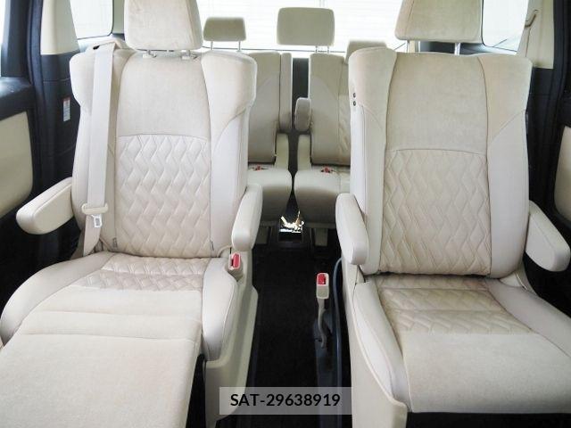 Toyota VELLFIRE 2018-03 6678542-14