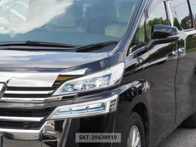Toyota VELLFIRE 2018-03 6678542-7