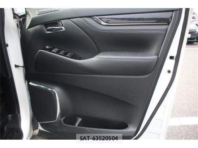 Toyota VELLFIRE 2019-03 6682934-13