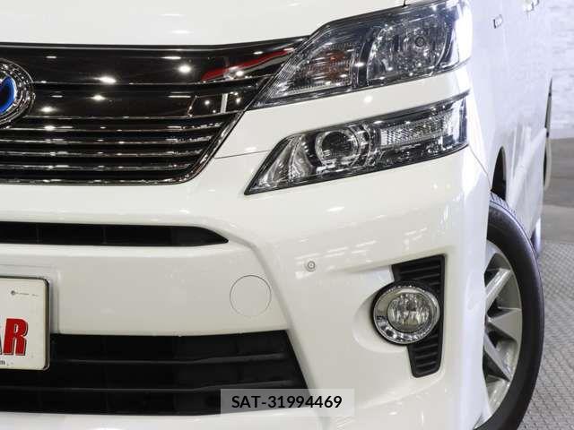 Toyota VELLFIRE 2013-08 6817703-16