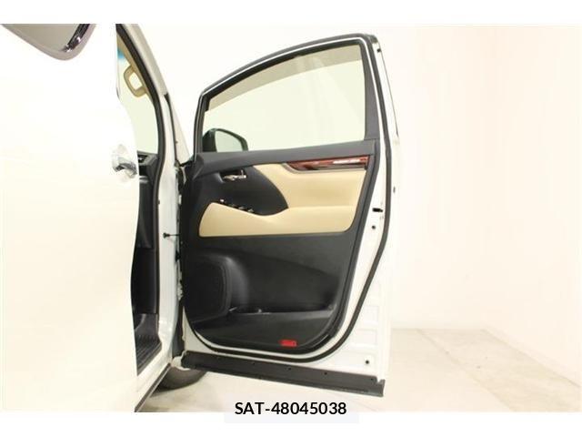 Toyota VELLFIRE 2015-10 6914657-28