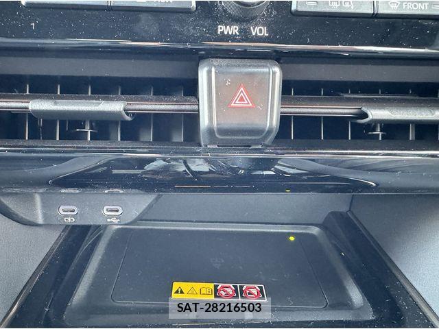 Toyota VELLFIRE 2023-09 6914656-24