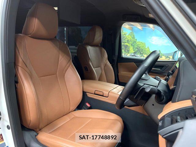Toyota VELLFIRE 2024-01 7061121-7
