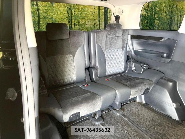Toyota VELLFIRE 2017-05 7061123-9