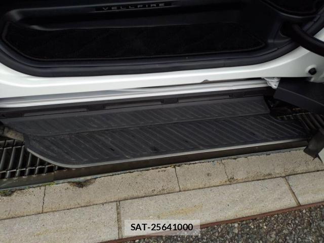 Toyota VELLFIRE 2025-05 7226349-21