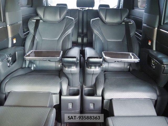 Toyota VELLFIRE 2023-08 7226345-13