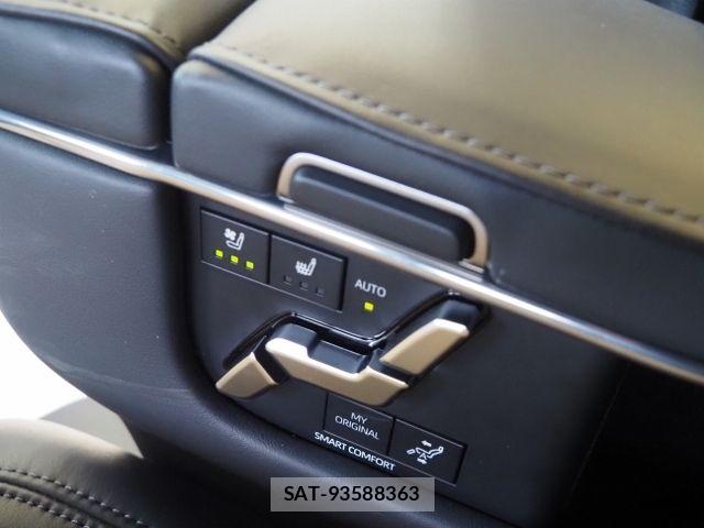 Toyota VELLFIRE 2023-08 7226345-14
