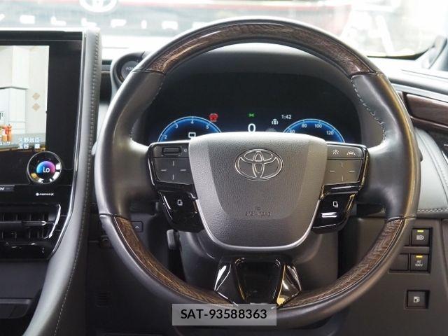 Toyota VELLFIRE 2023-08 7226345-18