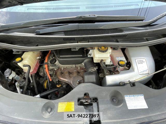 Toyota VELLFIRE 2014-06 7226336-17