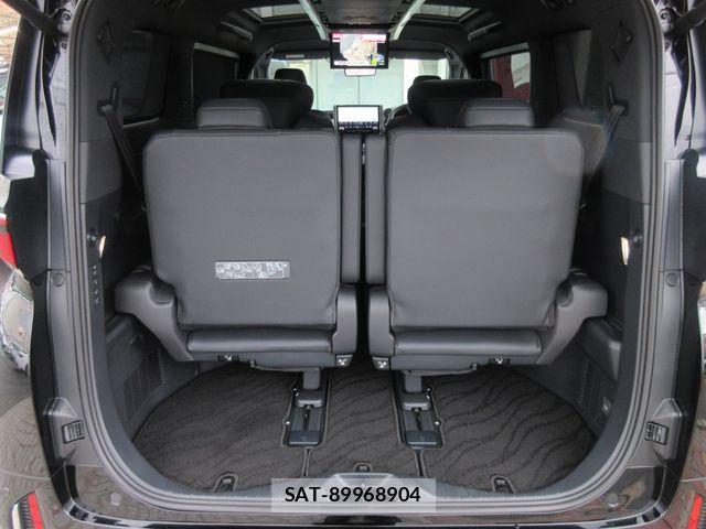 Toyota VELLFIRE 2025-10 7252643-9
