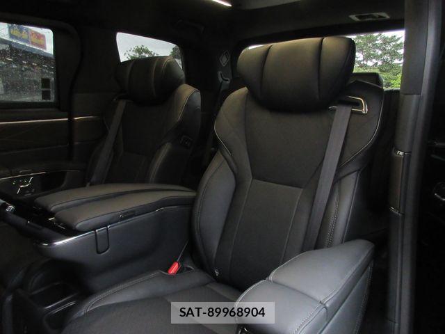 Toyota VELLFIRE 2025-10 7252643-15