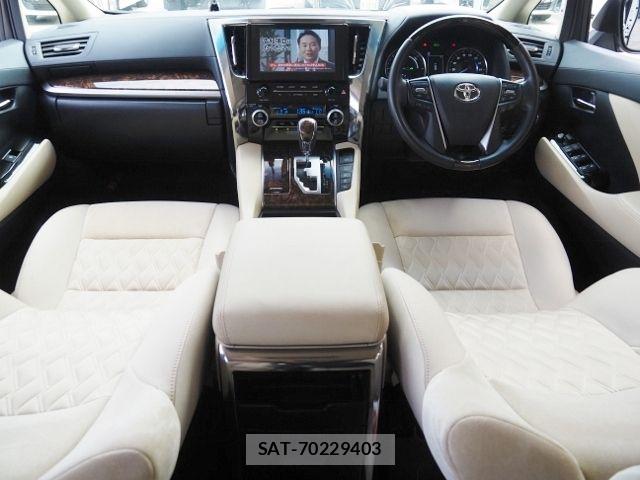 Toyota VELLFIRE 2020-01 7330759-10