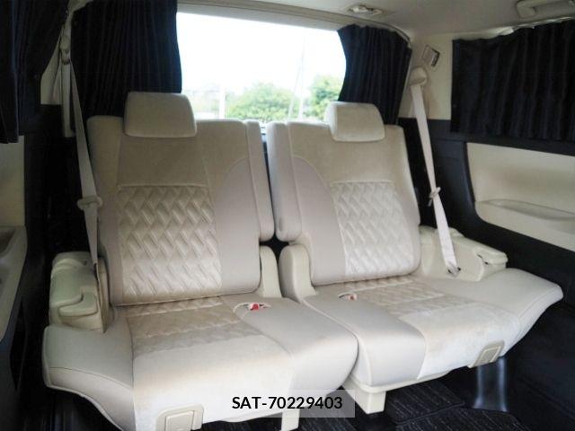 Toyota VELLFIRE 2020-01 7330759-16