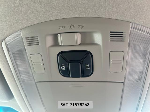 Toyota VELLFIRE 2012-10 7330768-13