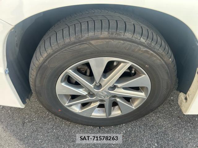 Toyota VELLFIRE 2012-10 7330768-2
