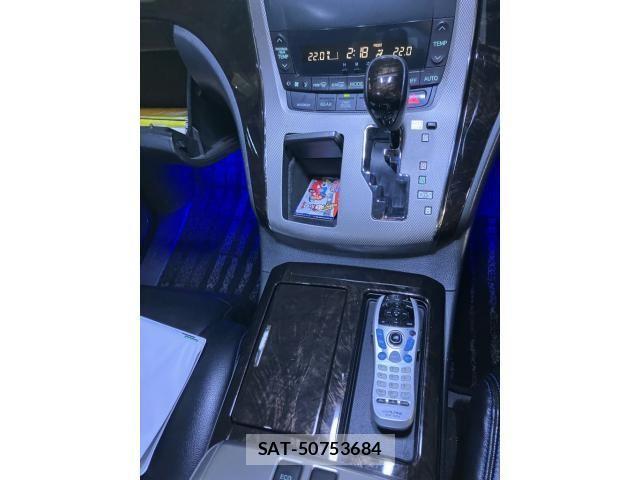 Toyota VELLFIRE 2012-01 7330765-29