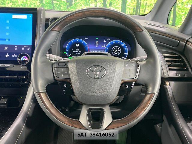 Toyota VELLFIRE 2023-09 7330758-11